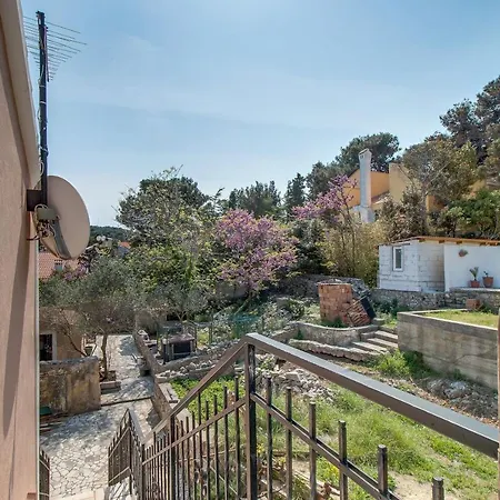 By The Sea Appartamento Mali Lošinj